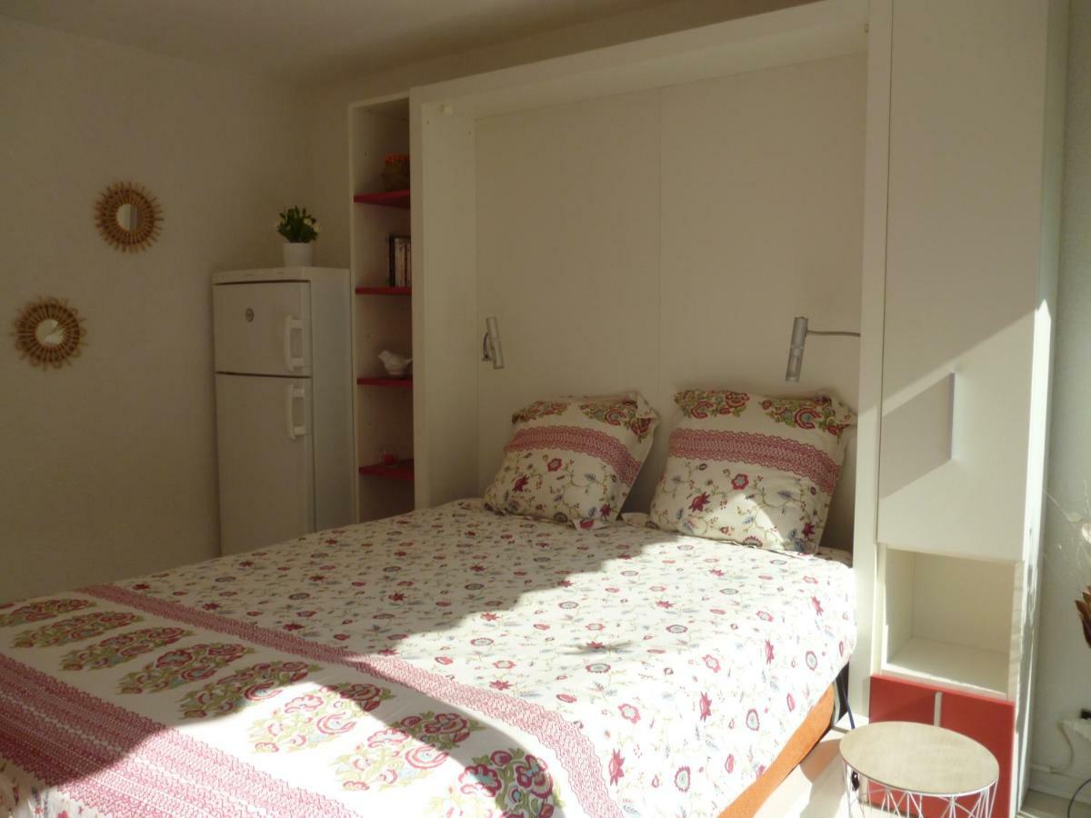 קרנאק Studio Lumineux Avec Belle Terrasse Sur Espaces Verts, 100M Plage מראה חיצוני תמונה